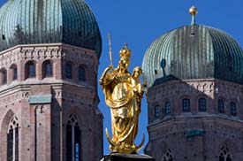Frauenkirche and Mariens&auml;ule