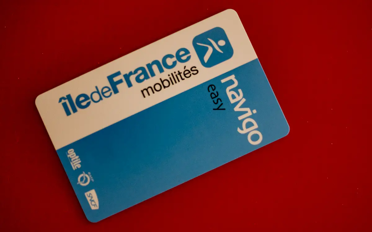 Navigo Easy transportation card