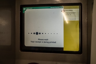 Receipt screen on RATP Navigo ticket machine