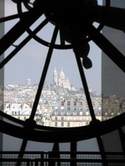 Sacr�-Coeur and Montmartre from Mus�e d'Orsay, photo by Ogen Perry