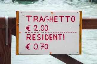 Venice traghetto fares.